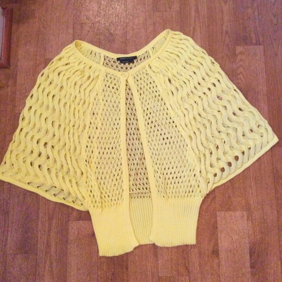 BCBGMaxAzria Sweaters - BCBGMaxAzria Yellow Open-Knit Cropped Sweater